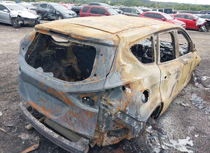 Photo 4 of 2014 Ford Escape SE (VIN 1FMCU0G98EUB55459)