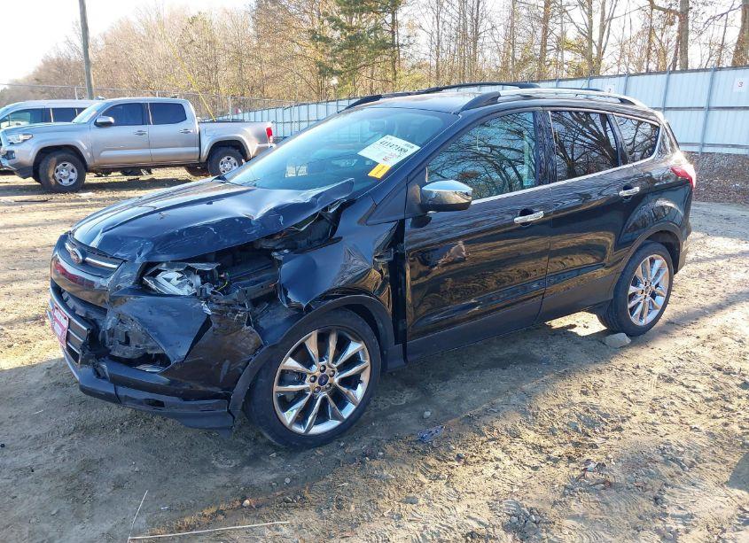 Photo 2 of 2014 Ford Escape SE (VIN 1FMCU0G98EUD56438)