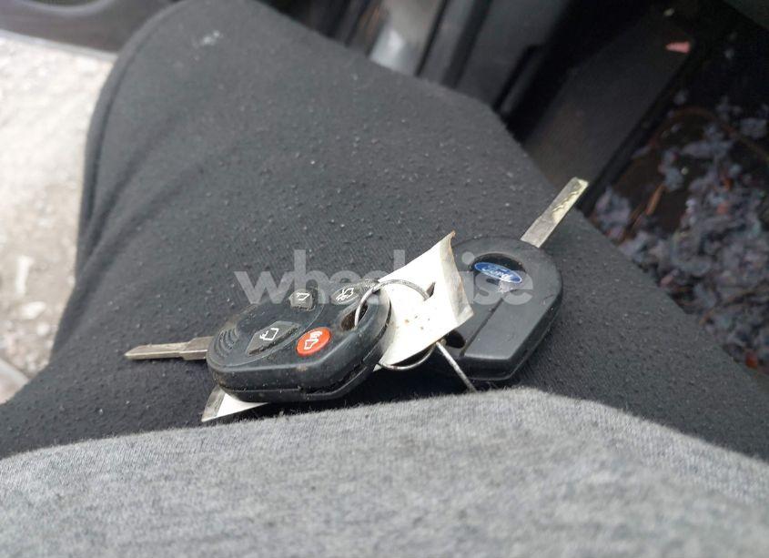 Photo 11 of 2015 Ford Escape SE (VIN 1FMCU0G98FUA14974)