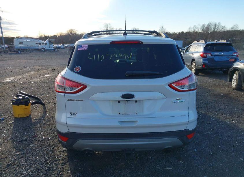 Photo 16 of 2015 Ford Escape SE (VIN 1FMCU0G98FUA57033)