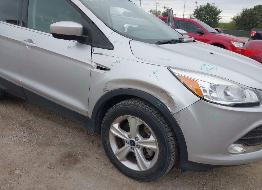 Photo 6 of 2016 Ford Escape SE (VIN 1FMCU0G98GUA97517)