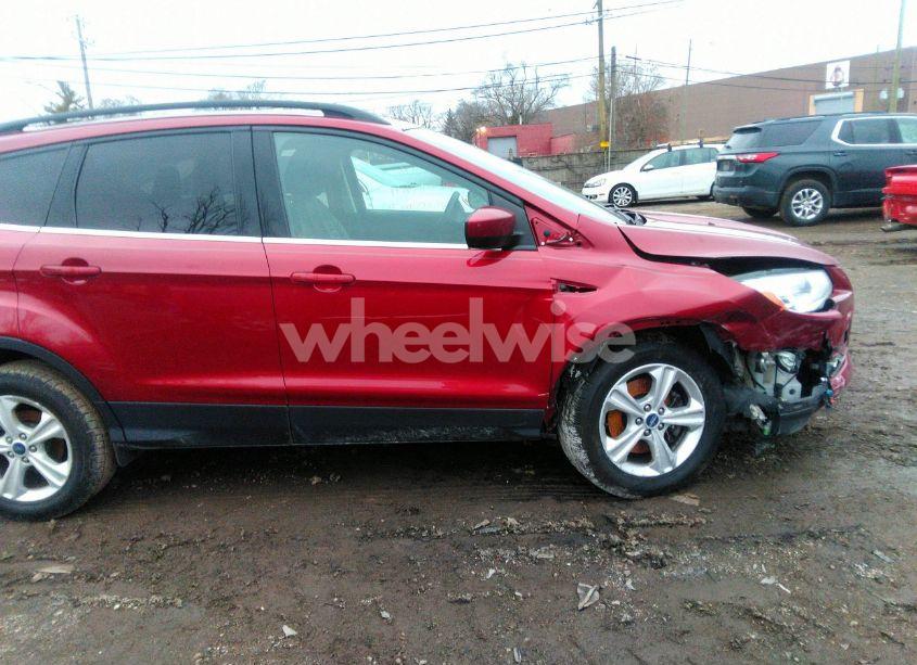 Photo 13 of 2016 Ford Escape SE (VIN 1FMCU0G98GUB81594)