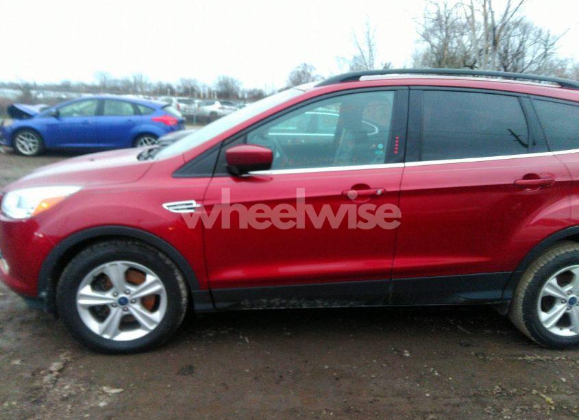Photo 14 of 2016 Ford Escape SE (VIN 1FMCU0G98GUB81594)