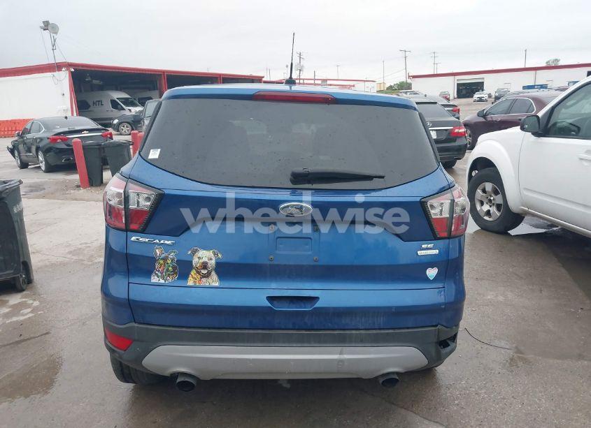 Photo 16 of 2017 Ford Escape SE (VIN 1FMCU0G98HUD67072)