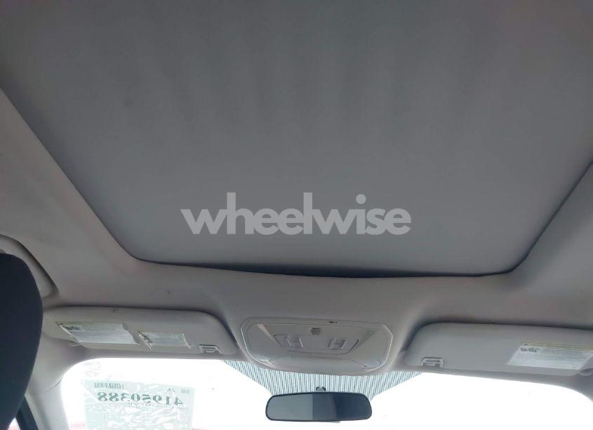 Photo 19 of 2017 Ford Escape SE (VIN 1FMCU0G98HUD67072)