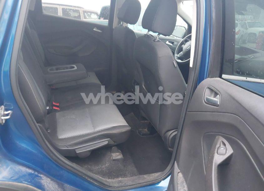 Photo 8 of 2017 Ford Escape SE (VIN 1FMCU0G98HUD67072)