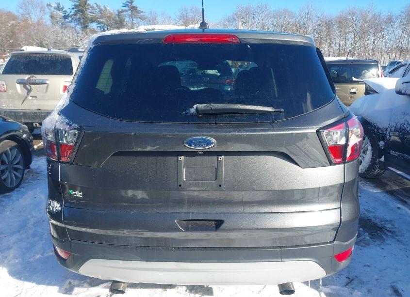 Photo 16 of 2017 Ford Escape SE (VIN 1FMCU0G98HUE65194)