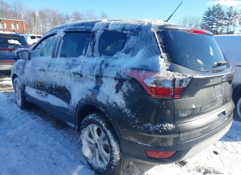 Photo 3 of 2017 Ford Escape SE (VIN 1FMCU0G98HUE65194)
