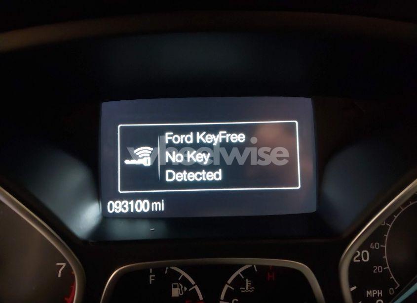 Photo 7 of 2019 Ford Escape SE (VIN 1FMCU0G98KUB33781)