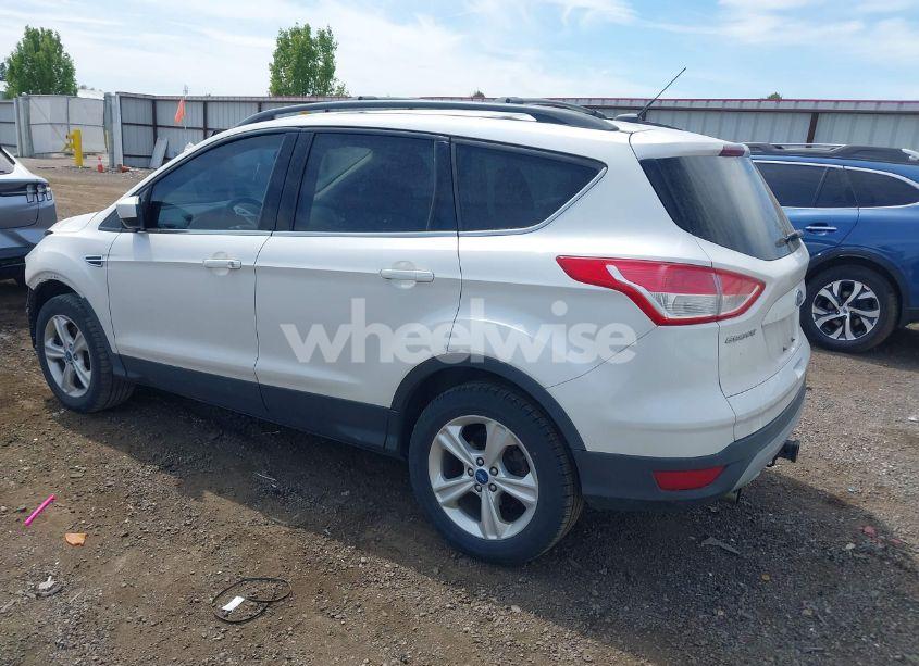 Photo 3 of 2013 Ford Escape SE (VIN 1FMCU0G99DUD13466)