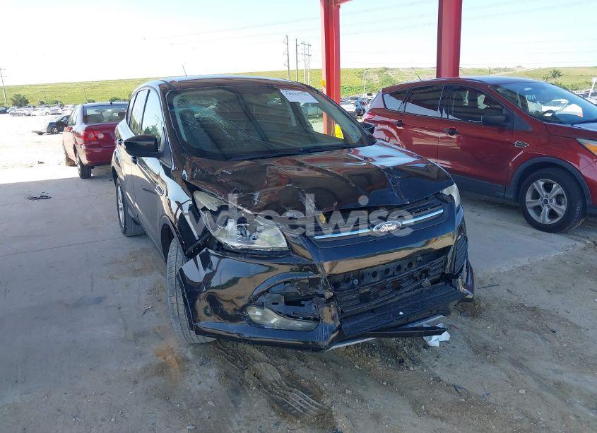 Photo 6 of 2013 Ford Escape SE (VIN 1FMCU0G99DUD53675)