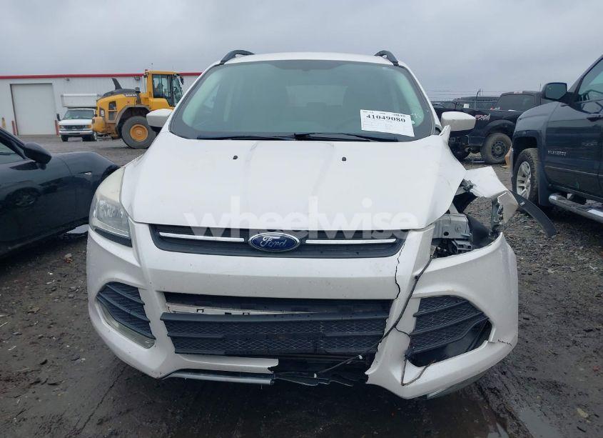 Photo 13 of 2014 Ford Escape SE (VIN 1FMCU0G99EUA27201)