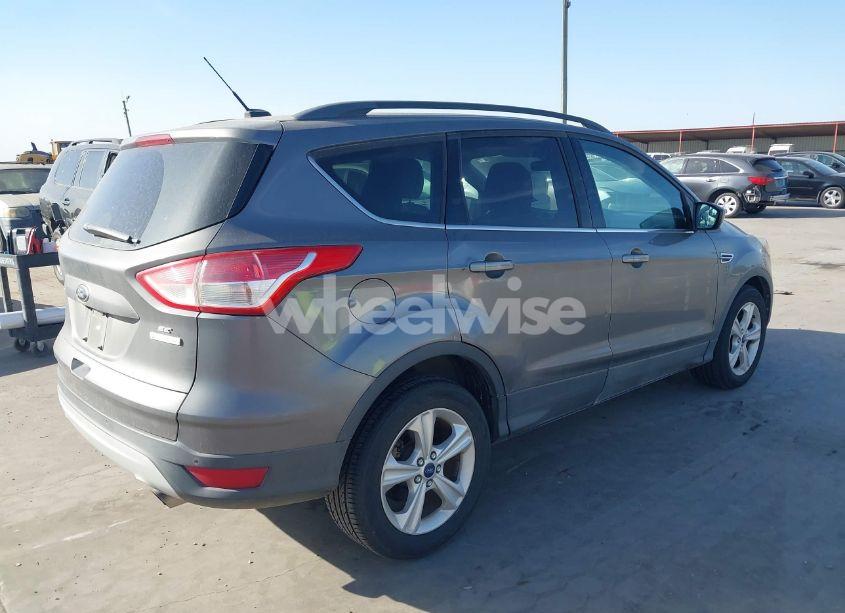 Photo 4 of 2014 Ford Escape SE (VIN 1FMCU0G99EUB00678)