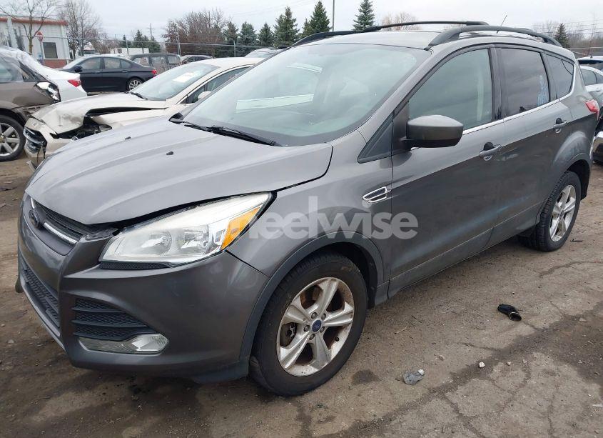 Photo 2 of 2014 Ford Escape SE (VIN 1FMCU0G99EUB14872)