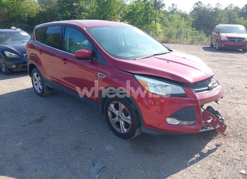 2015 Ford Escape SE (VIN 1FMCU0G99FUA80398) main photo