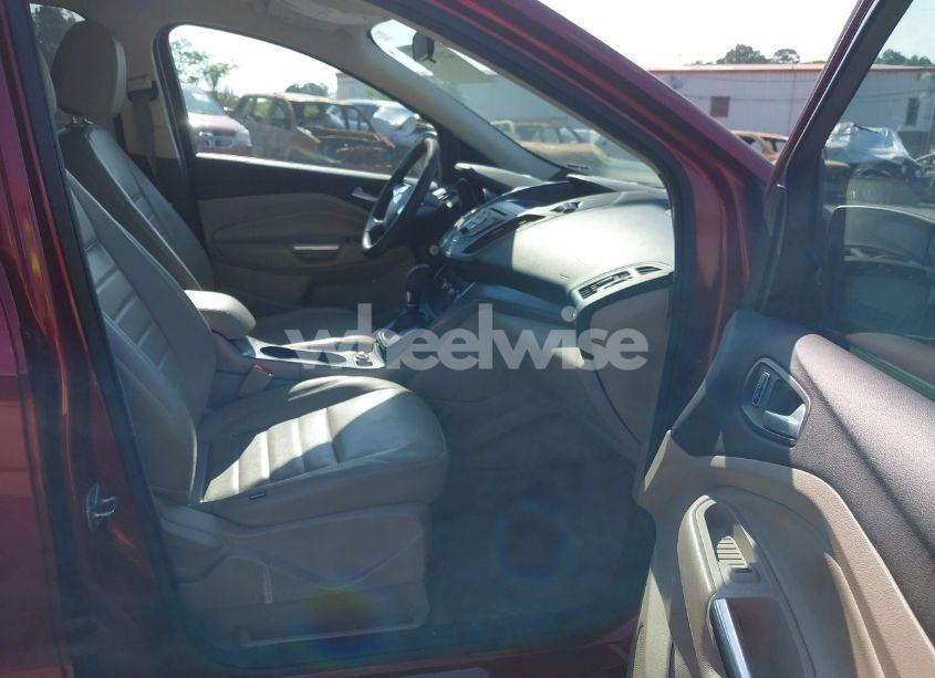 Photo 5 of 2015 Ford Escape SE (VIN 1FMCU0G99FUA80398)