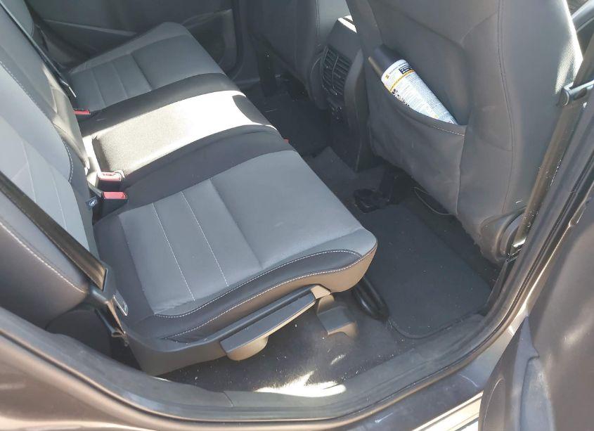 Photo 8 of 2015 Ford Escape SE (VIN 1FMCU0G99FUC07490)