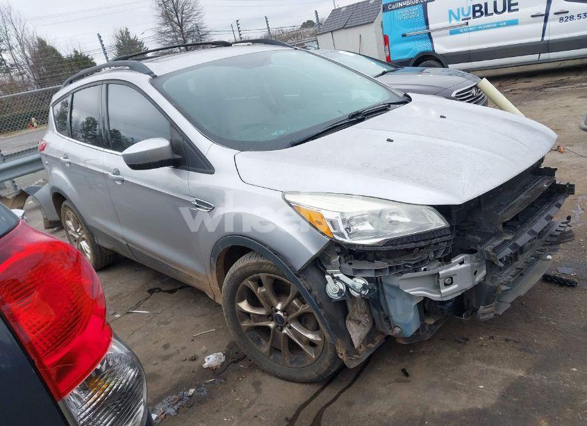 2016 Ford Escape SE (VIN 1FMCU0G99GUB29861) main photo