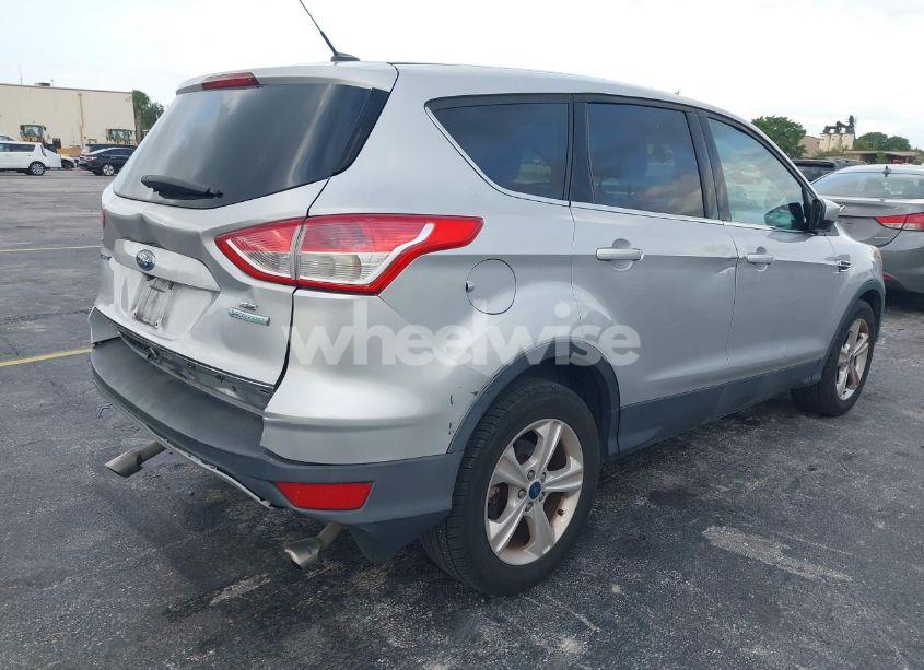 Photo 6 of 2016 Ford Escape SE (VIN 1FMCU0G99GUC12870)