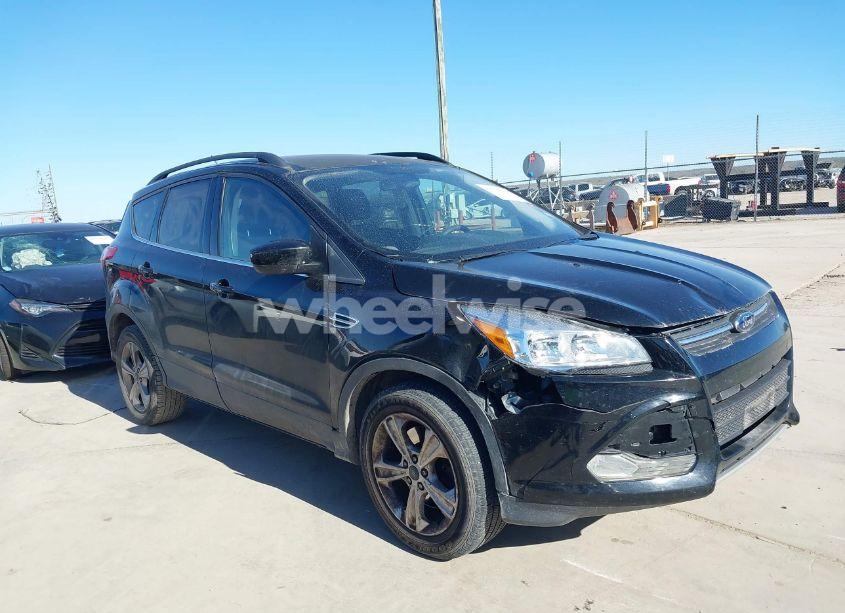 Photo 13 of 2016 Ford Escape SE (VIN 1FMCU0G99GUC19883)