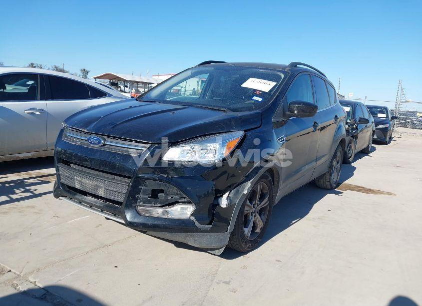 Photo 2 of 2016 Ford Escape SE (VIN 1FMCU0G99GUC19883)