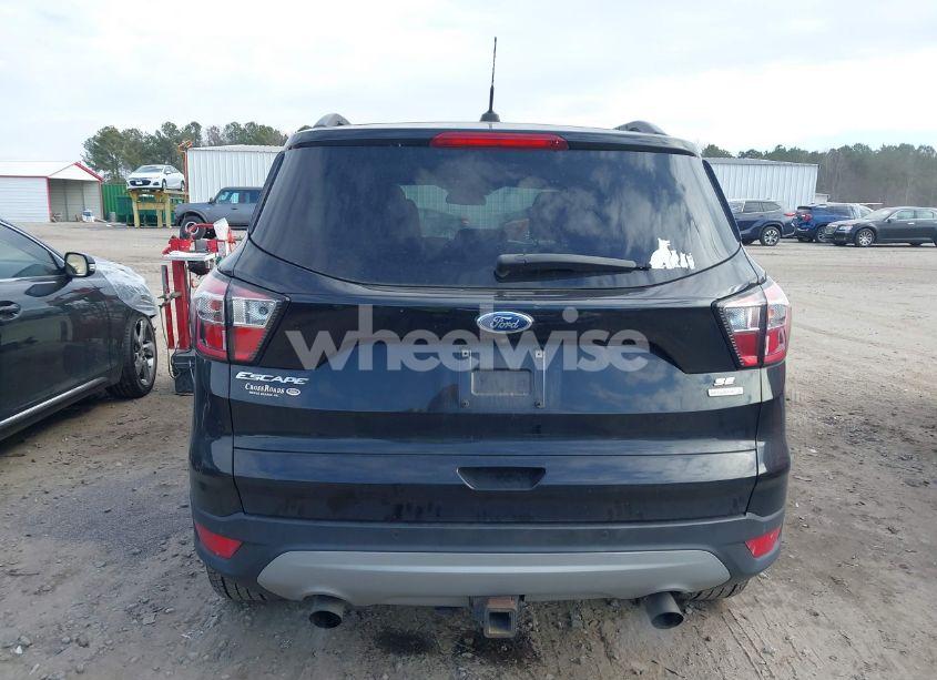 Photo 17 of 2017 Ford Escape SE (VIN 1FMCU0G99HUE13346)