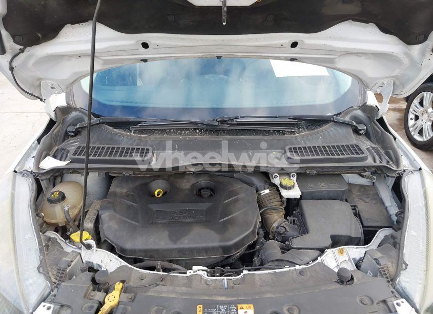 Photo 10 of 2017 Ford Escape SE (VIN 1FMCU0G99HUE15548)