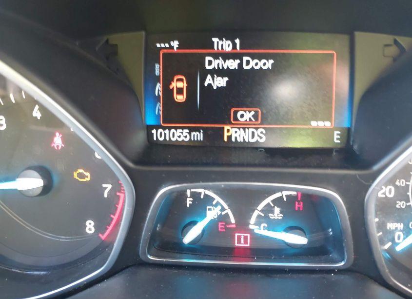 Photo 16 of 2018 Ford Escape SE (VIN 1FMCU0G99JUB62477)