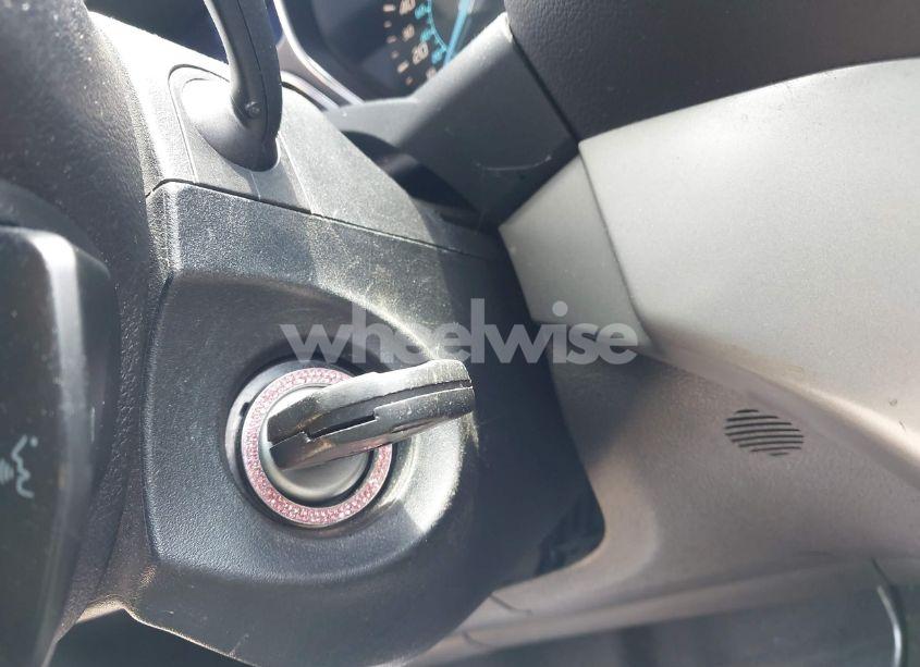 Photo 11 of 2013 Ford Escape SE (VIN 1FMCU0G9XDUB65263)