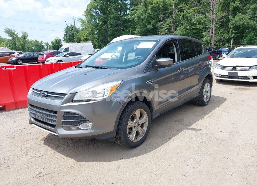 Photo 2 of 2013 Ford Escape SE (VIN 1FMCU0G9XDUB65263)