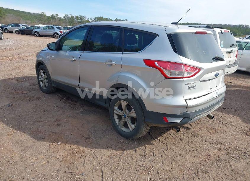 Photo 3 of 2013 Ford Escape SE (VIN 1FMCU0G9XDUC27146)