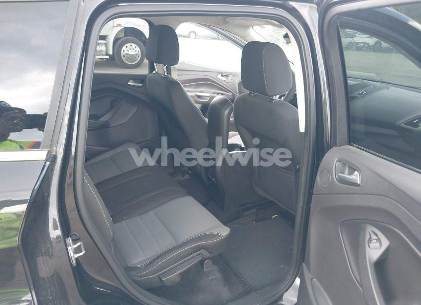 Photo 8 of 2013 Ford Escape SE (VIN 1FMCU0G9XDUD47433)