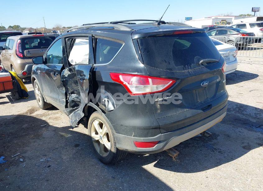 Photo 3 of 2013 Ford Escape SE (VIN 1FMCU0G9XDUD95109)