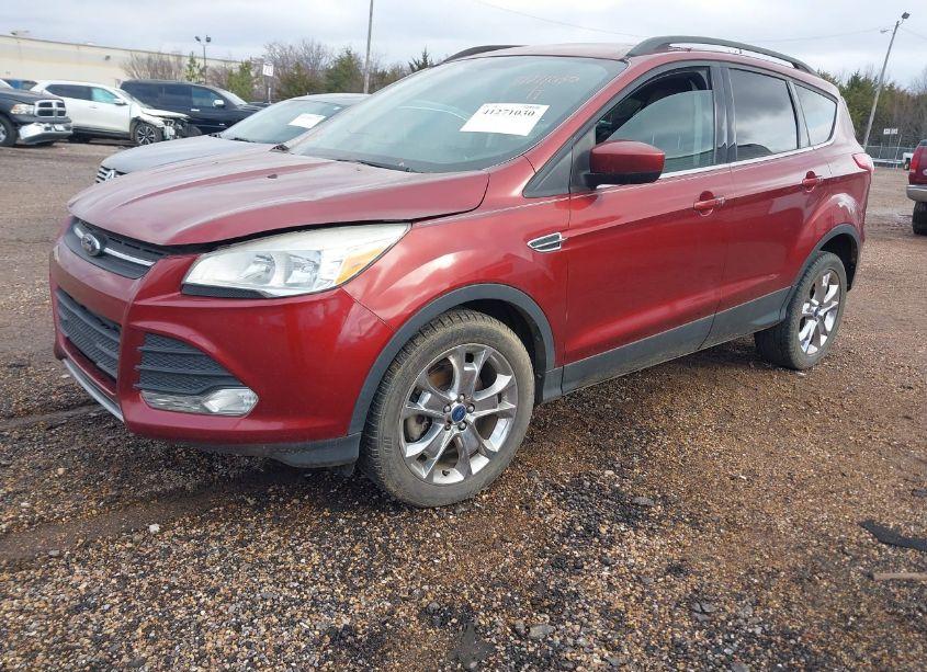 Photo 2 of 2014 Ford Escape SE (VIN 1FMCU0G9XEUC57099)