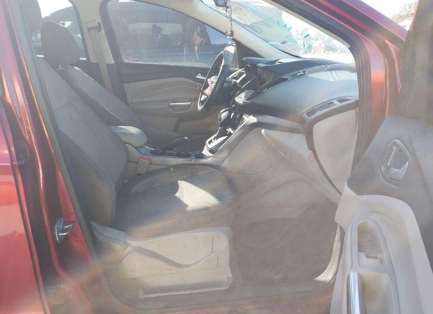 Photo 5 of 2014 Ford Escape SE (VIN 1FMCU0G9XEUD08696)