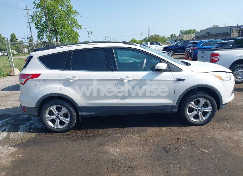 Photo 13 of 2014 Ford Escape SE (VIN 1FMCU0G9XEUD09301)