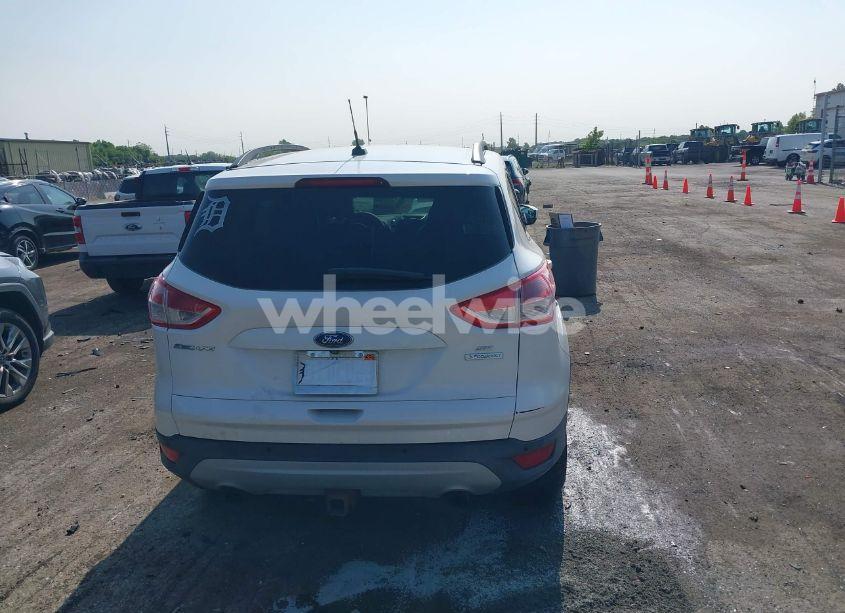 Photo 16 of 2014 Ford Escape SE (VIN 1FMCU0G9XEUD09301)