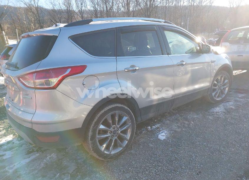 Photo 4 of 2014 Ford Escape SE (VIN 1FMCU0G9XEUD57137)
