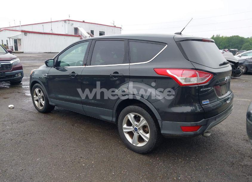 Photo 3 of 2014 Ford Escape SE (VIN 1FMCU0G9XEUD98898)