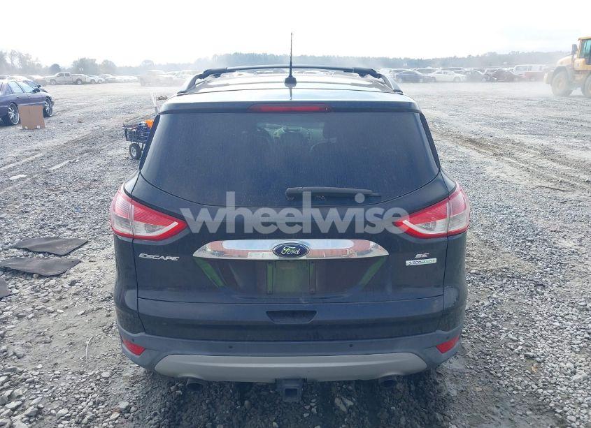 Photo 16 of 2014 Ford Escape SE (VIN 1FMCU0G9XEUE35271)