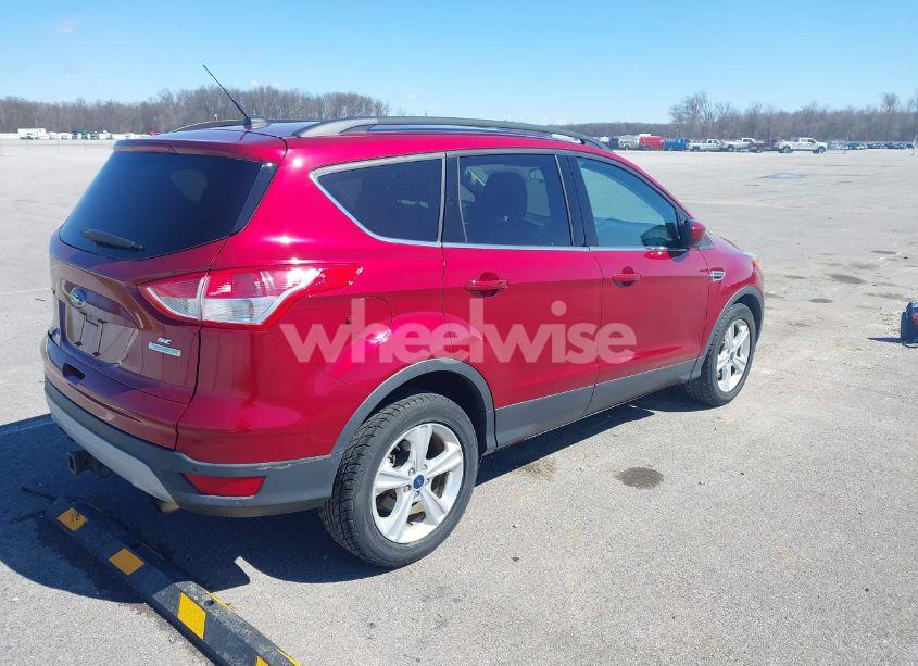 Photo 4 of 2015 Ford Escape SE (VIN 1FMCU0G9XFUC62286)