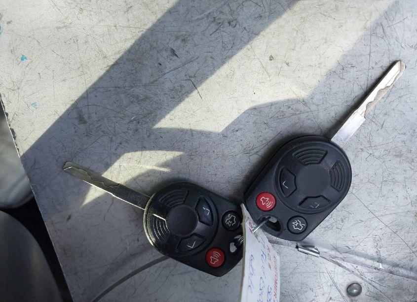 Photo 11 of 2017 Ford Escape SE (VIN 1FMCU0G9XHUB29093)