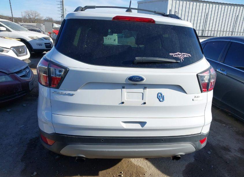 Photo 16 of 2017 Ford Escape SE (VIN 1FMCU0G9XHUB29093)