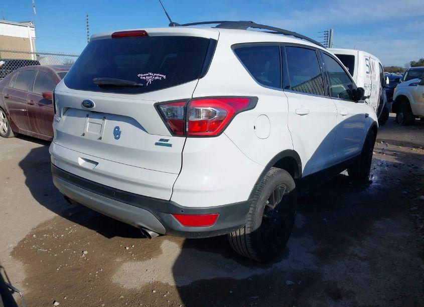 Photo 4 of 2017 Ford Escape SE (VIN 1FMCU0G9XHUB29093)