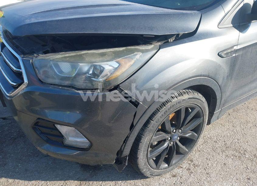 Photo 18 of 2017 Ford Escape SE (VIN 1FMCU0GD0HUA09341)