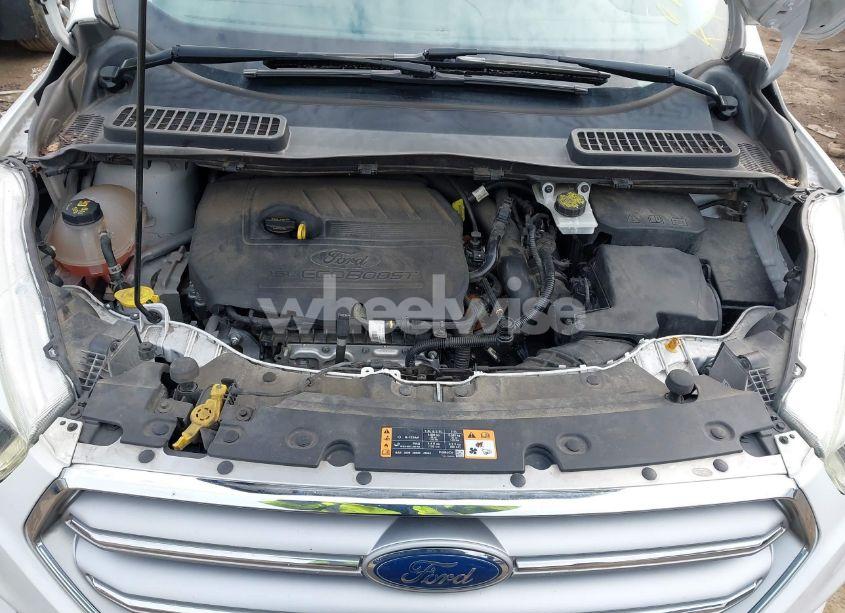 Photo 10 of 2017 Ford Escape SE (VIN 1FMCU0GD0HUA21974)