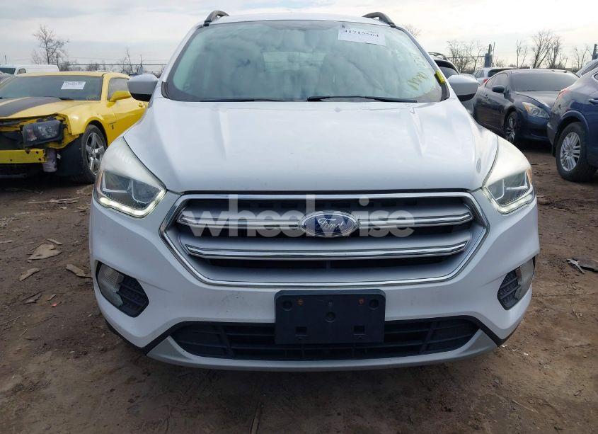 Photo 6 of 2017 Ford Escape SE (VIN 1FMCU0GD0HUA21974)
