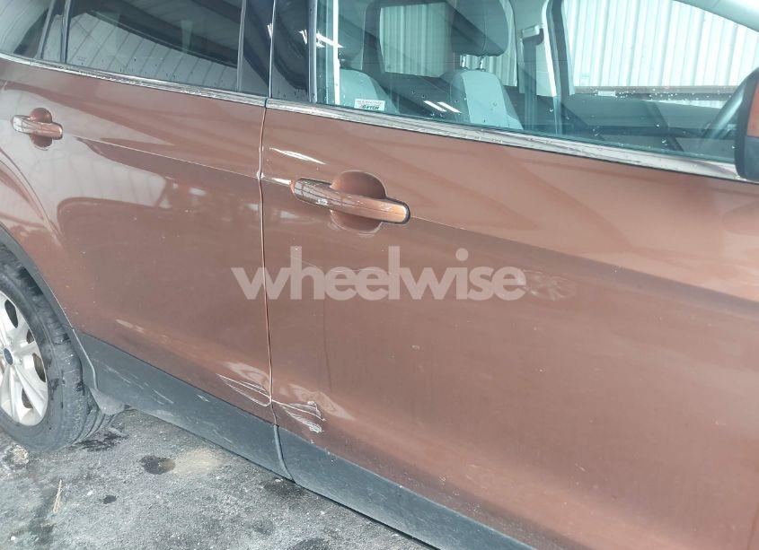 Photo 6 of 2017 Ford Escape SE (VIN 1FMCU0GD0HUA52349)