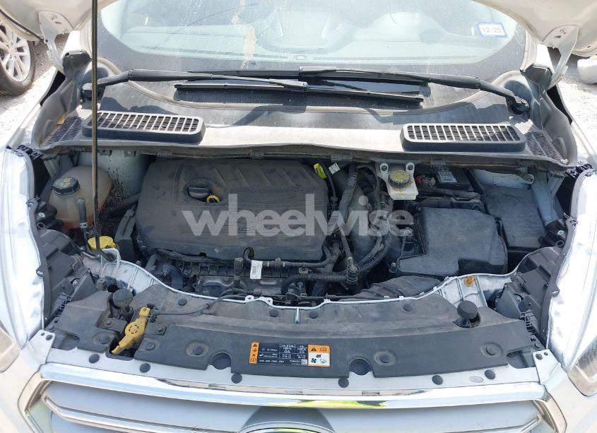 Photo 10 of 2017 Ford Escape SE (VIN 1FMCU0GD0HUA93323)