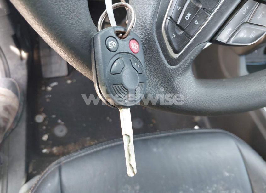 Photo 11 of 2017 Ford Escape SE (VIN 1FMCU0GD0HUA93323)